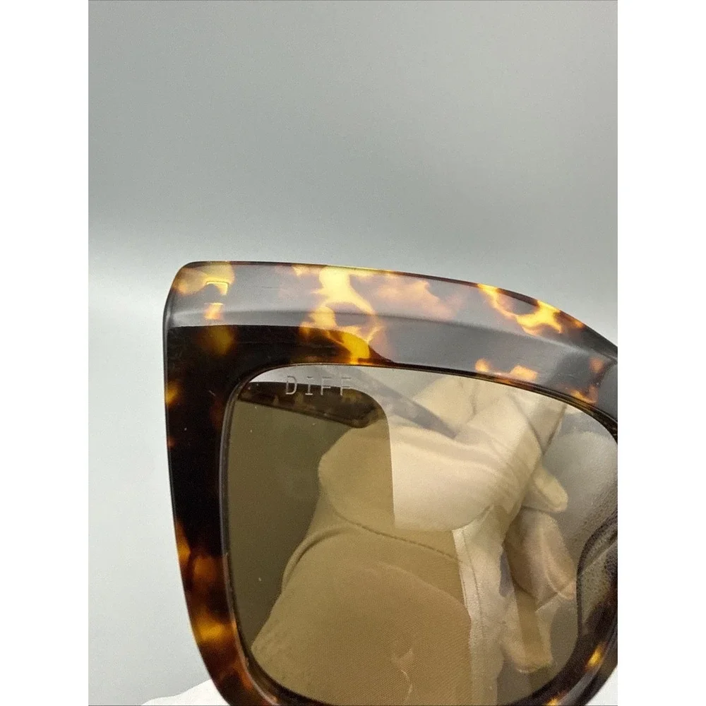 DIFF Sunglasses 